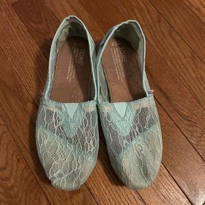 TOMS Crochet Lace Women’s Shoes Size 7.5 Teal/Mint  Alpargatas